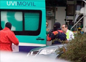 Los servicios de emergencia atienden a Ignacio en el lugar Los servicios de emergencia atienden a Ignacio en el lugar