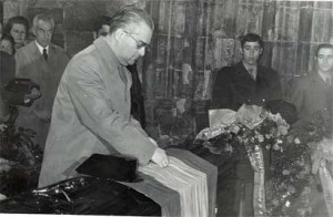 Entierro de los dos Agentes Entierro de los dos Agentes