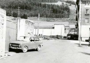 Lugar del atentado a la llegada de las Fuerzas de Seguridad